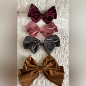 Set of 4 HANDMADE quality Velvet hair bows NEW